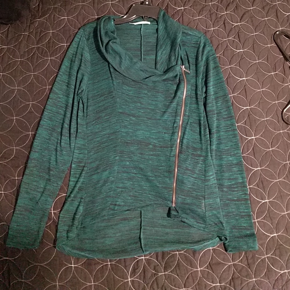 High low moto zip long sleeve shirt